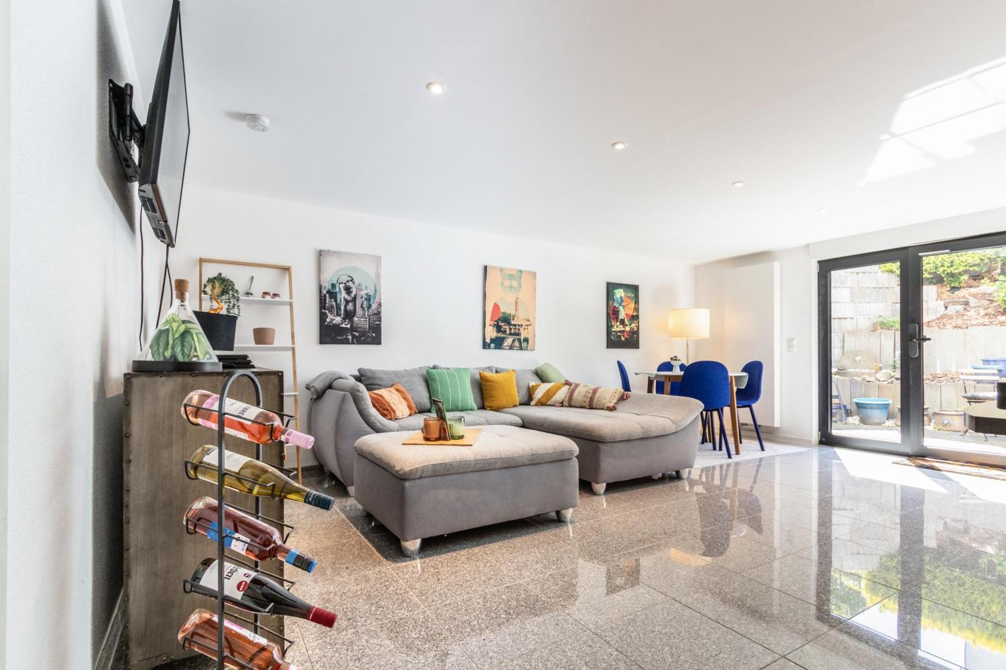 Eifelbergversteck Grosse Und Moderne Einliegerwohnung In Mayen Bagian luar foto